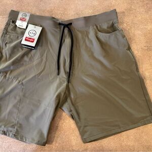 ATG by Wrangler Men's Performance Comfort Shorts Drawcord in Taupe, Size 42 NWT